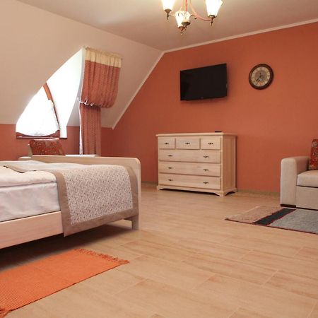 Publo Spa Hotel Vyshkove Phòng bức ảnh