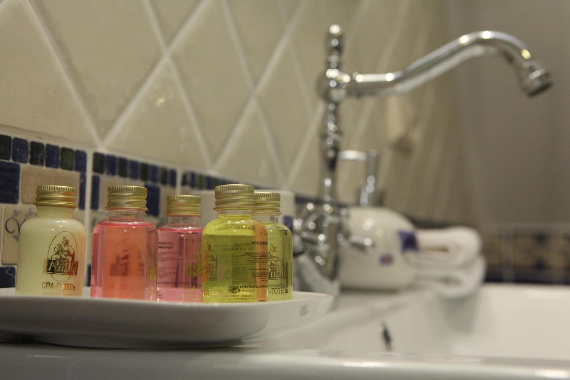 Publo Spa Hotel Vyshkove Phòng bức ảnh